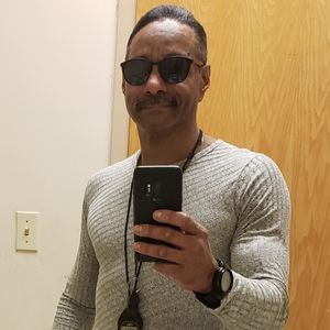 Meet your Posher, Adams alberto